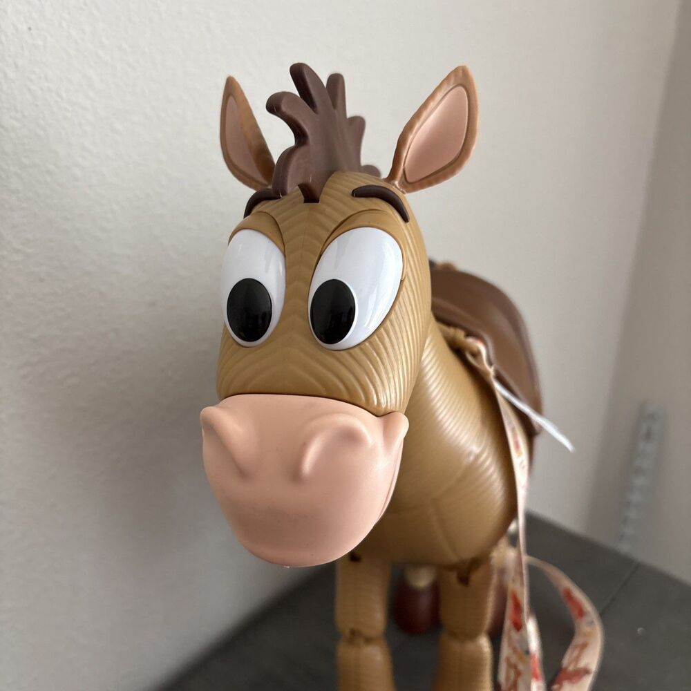 2026 Disney Parks Pixar Toy Story 5 Bullseye Horse Popcorn Bucket - Picture 2 of 8